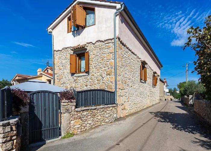 Gorgeous In With Wifi Polje (Krk)