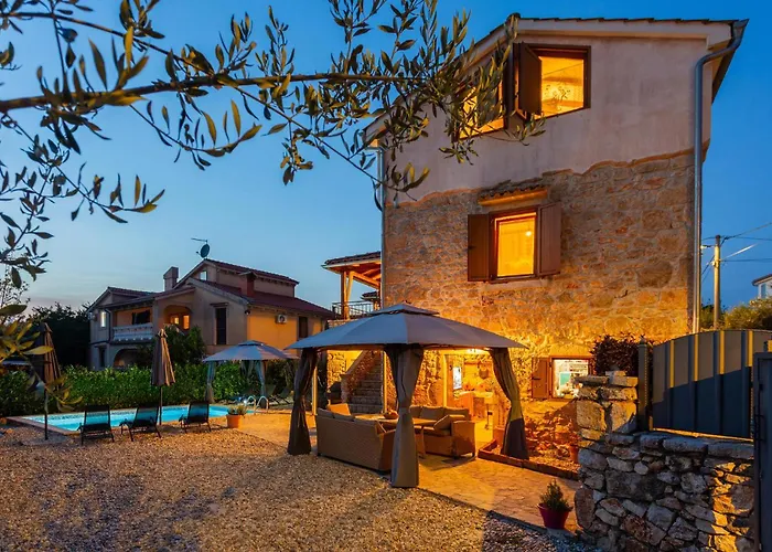 Holiday home Gorgeous In With Wifi Polje (Krk)