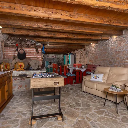 Gorgeous In With Wifi Polje (Krk)